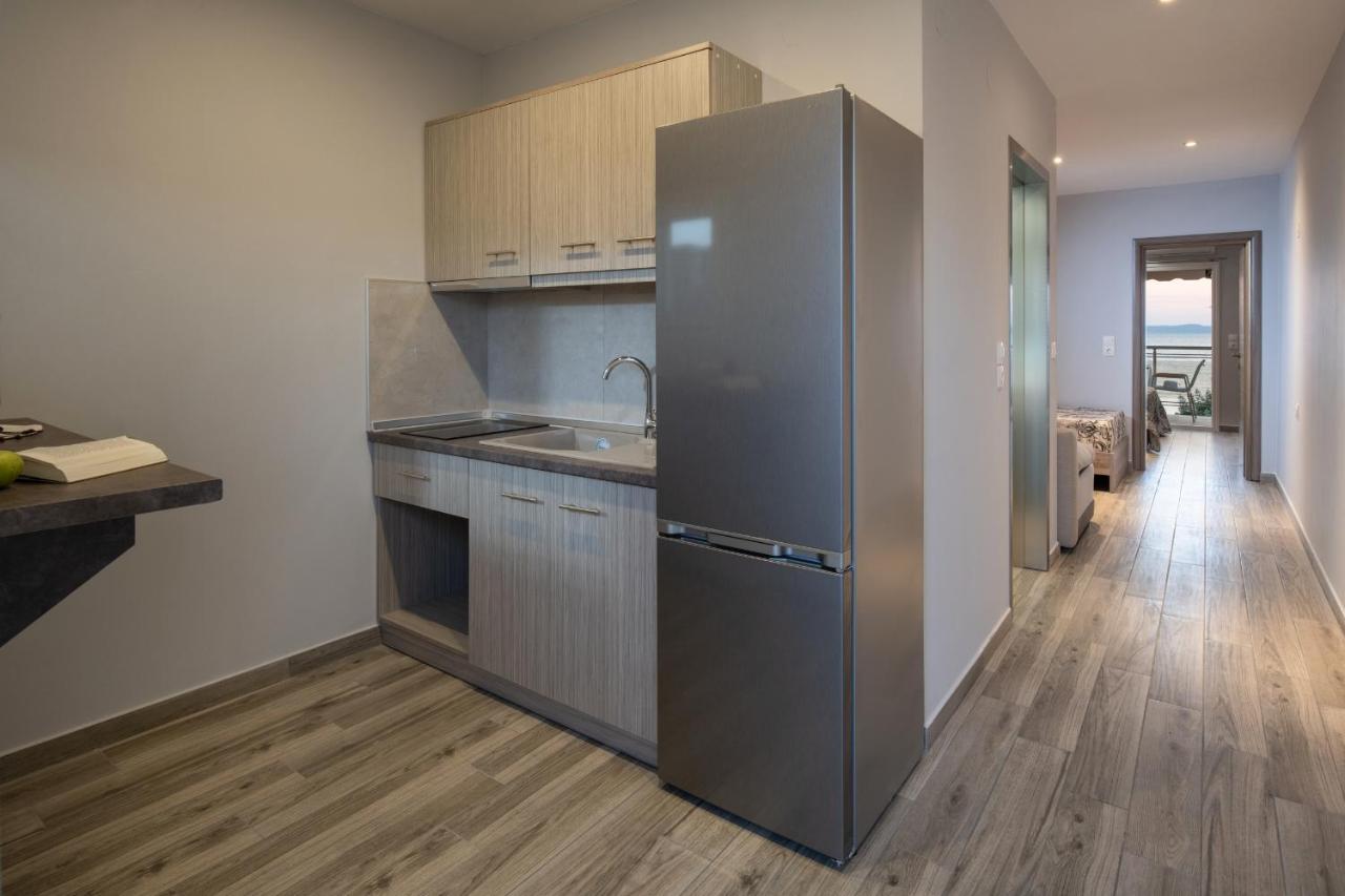 Sunset Studios - Suites With Seaview & Back Side Apartements Toroni Esterno foto