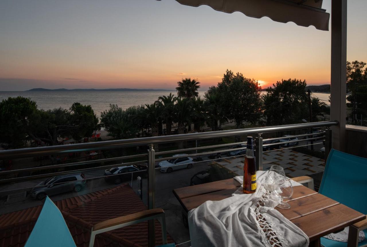 Sunset Studios - Suites With Seaview & Back Side Apartements Toroni Esterno foto