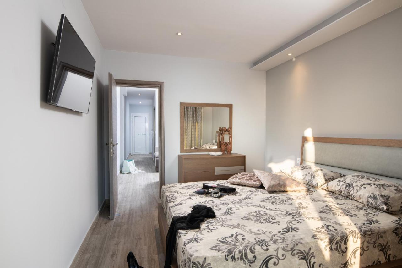 Sunset Studios - Suites With Seaview & Back Side Apartements Toroni Esterno foto