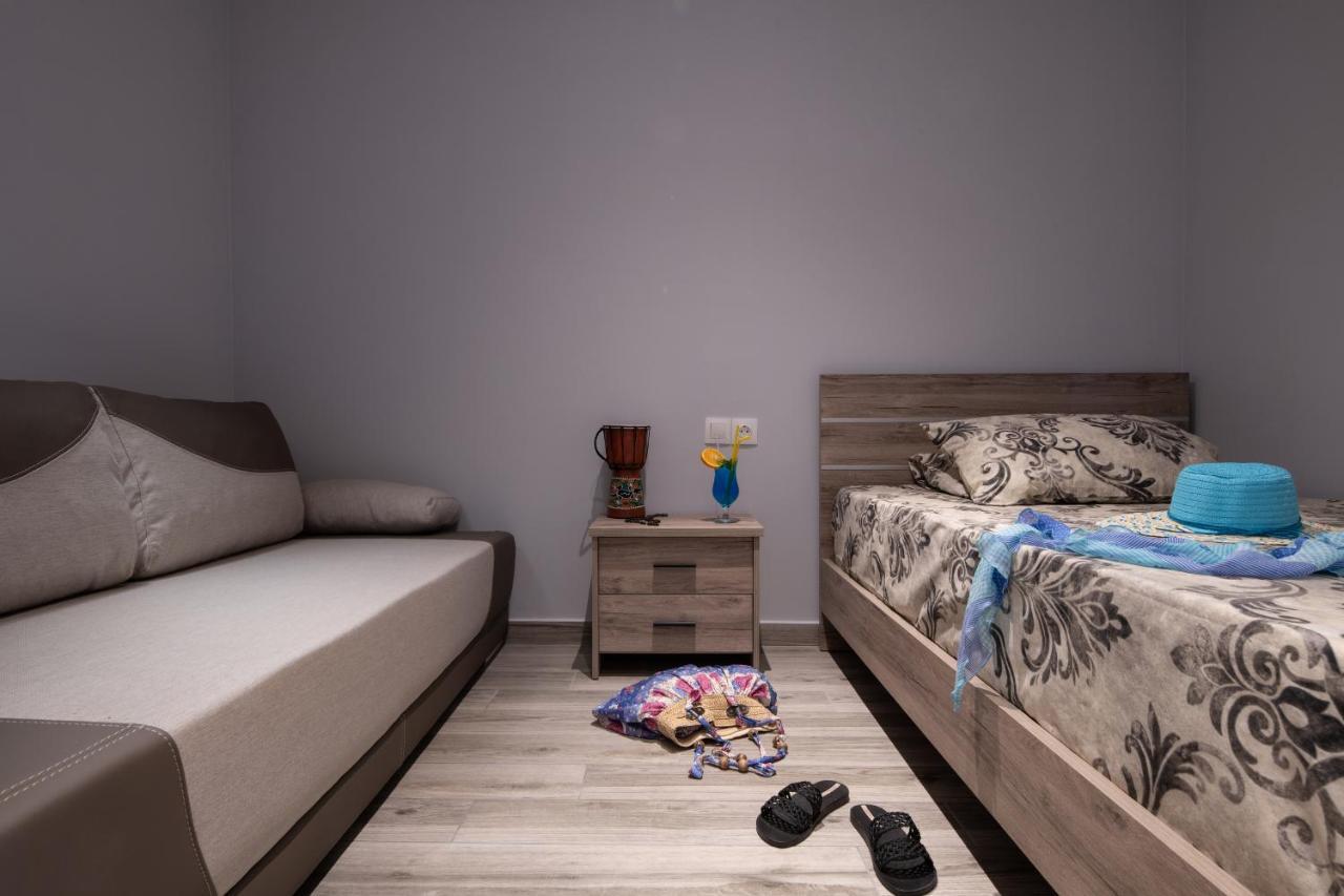 Sunset Studios - Suites With Seaview & Back Side Apartements Toroni Esterno foto