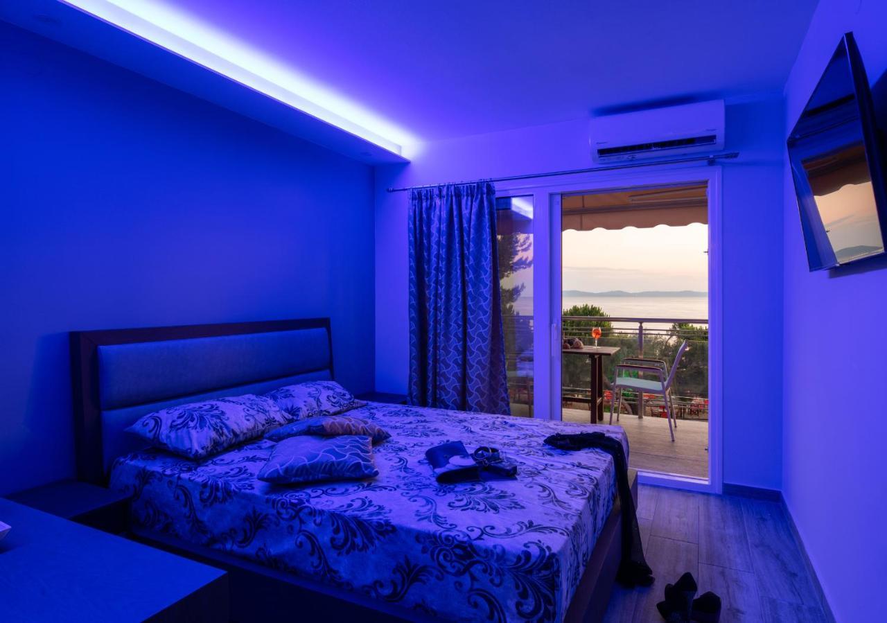 Sunset Studios - Suites With Seaview & Back Side Apartements Toroni Esterno foto