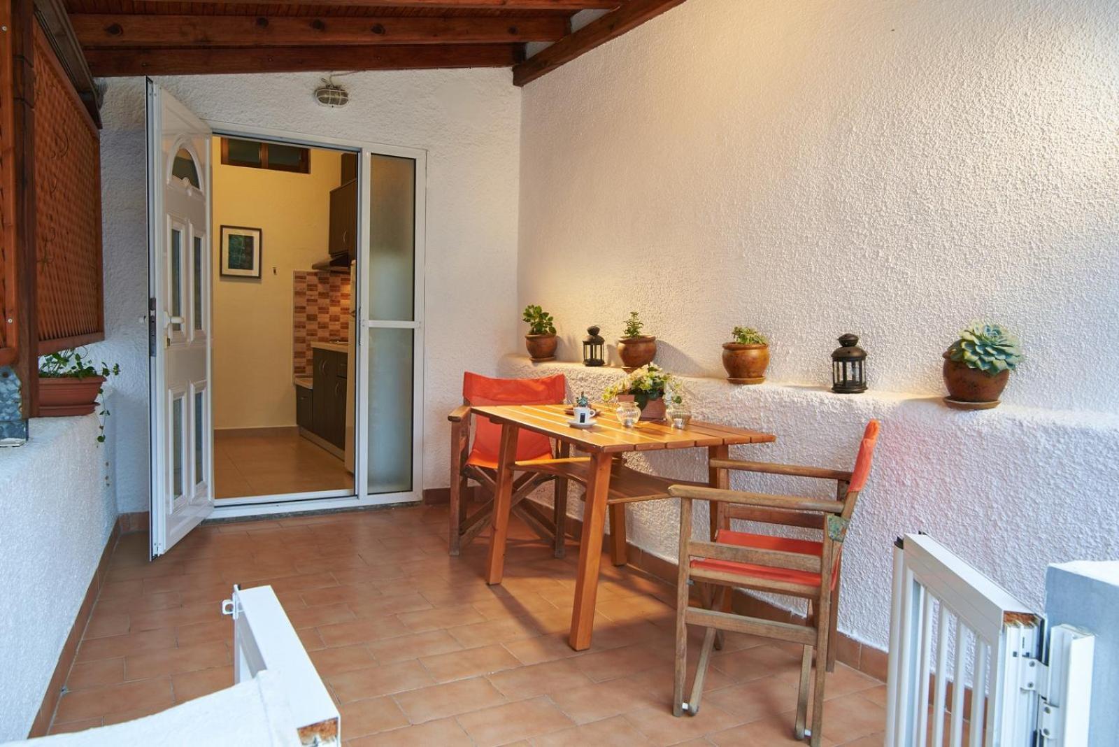 Sunset Studios - Suites With Seaview & Back Side Apartements Toroni Esterno foto