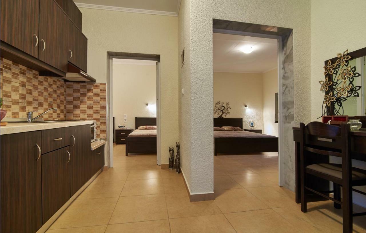 Sunset Studios - Suites With Seaview & Back Side Apartements Toroni Esterno foto